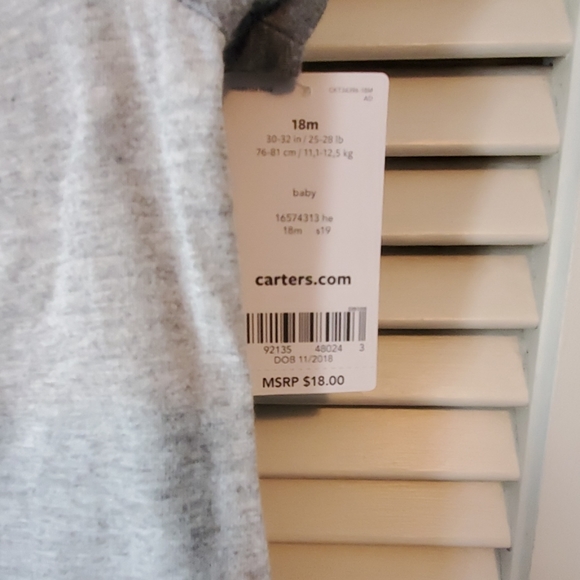 Carter's 18 months one piece shorts - Picture 4 of 4